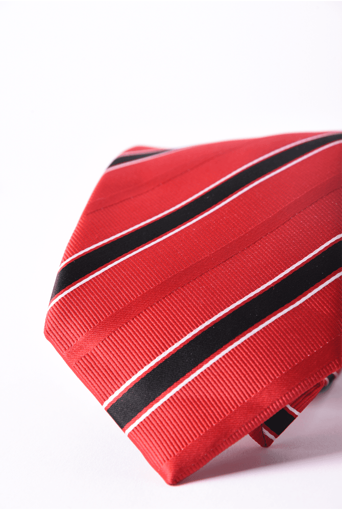Corbata-Ocho-Rayas